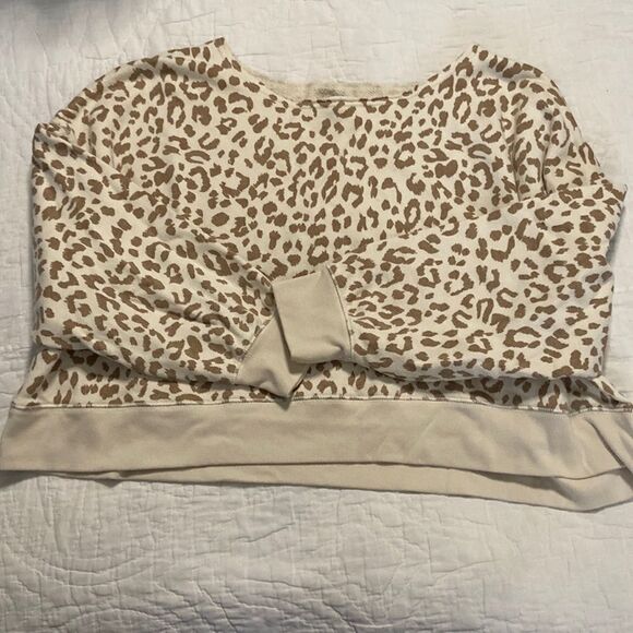 Aerie Leopard Print Crewneck Lounge Oversized Sweater size Large - Picture 1 of 6